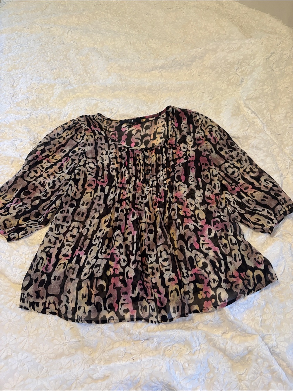Womens Multicolor Animal Print Pleated Blouse